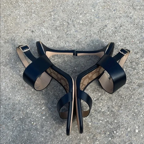 Coach Rori Heels - Picture 5 of 10